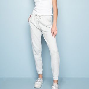 ✨$25 SALE✨Brandy Melville Rosa Sweatpants
